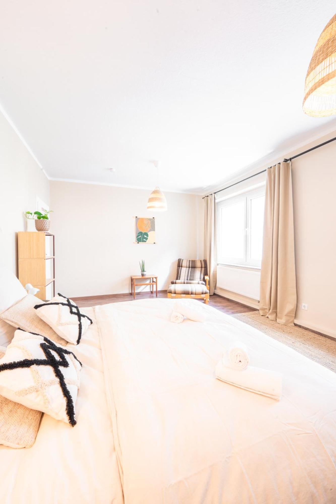 -Super Zentrales Zimmer- Direkt An Der Lutter! 빌레펠트 외부 사진