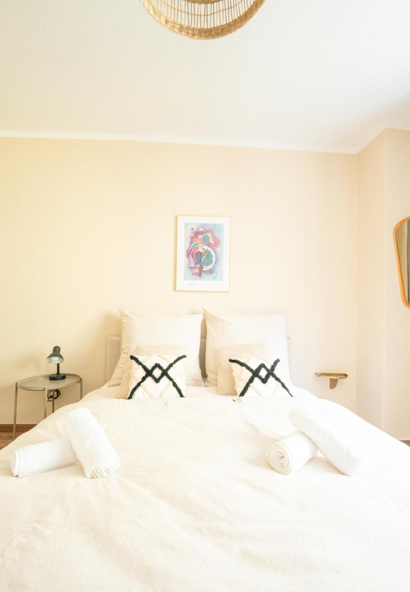 -Super Zentrales Zimmer- Direkt An Der Lutter! 빌레펠트 외부 사진