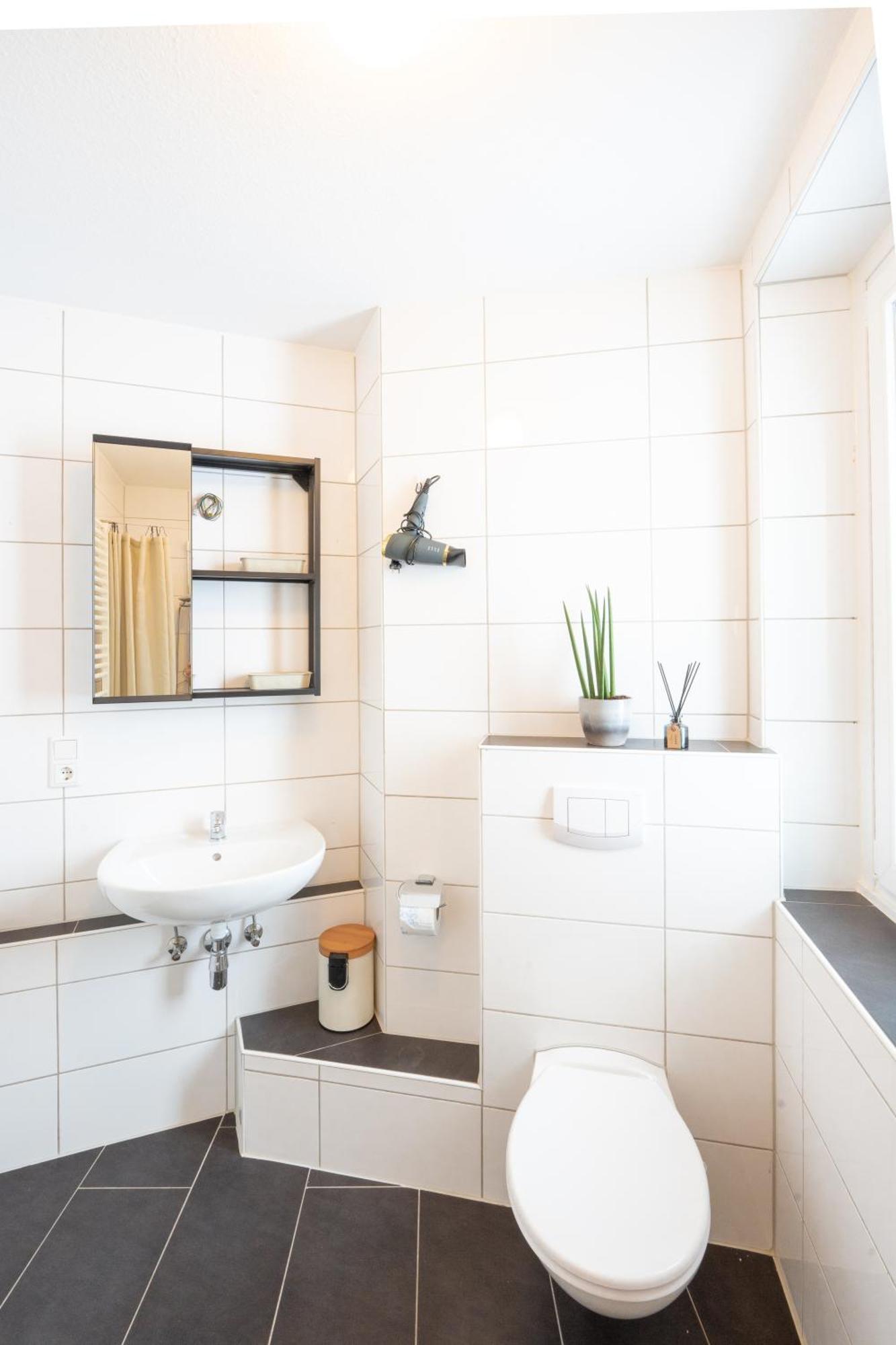 -Super Zentrales Zimmer- Direkt An Der Lutter! 빌레펠트 외부 사진